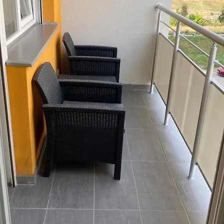 Apartman Grey Lux Pirot Exterior photo
